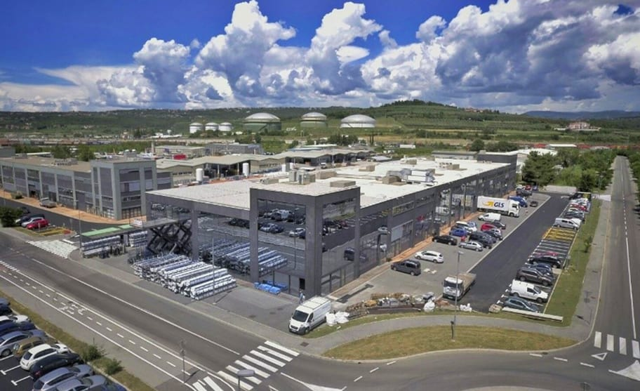 Poslovno-industrijski objekt Sermin